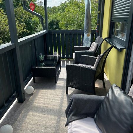 Ferienwohnung Zur Roni Treuchtlingen Bagian luar foto