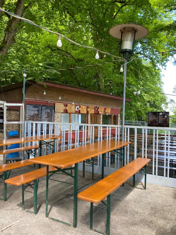 Ferienwohnung Zur Roni Treuchtlingen Bagian luar foto